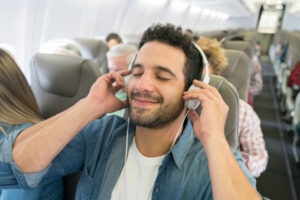 travel noise cancelling headphones